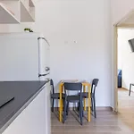 Prione 272 5 Terre Hub لا سبيتسْيا