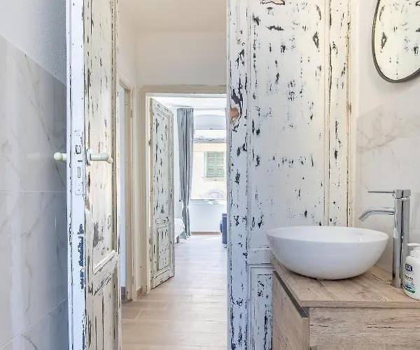 Prione 272 5 Terre Hub La Spezia